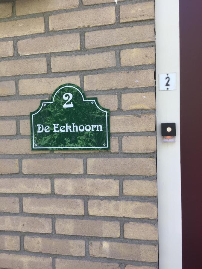Geschakelde Bungalow Op De Veluwe "De Eekhoorn" Otterlo Bagian luar foto